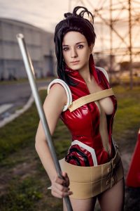 Boku no Hero Academia Yaoyorozu Momo cosplay by Rael-chan89