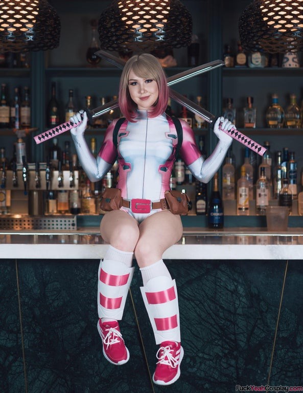 GwenpoolCosplaybyElenaStrikes FuckYeahCosplay