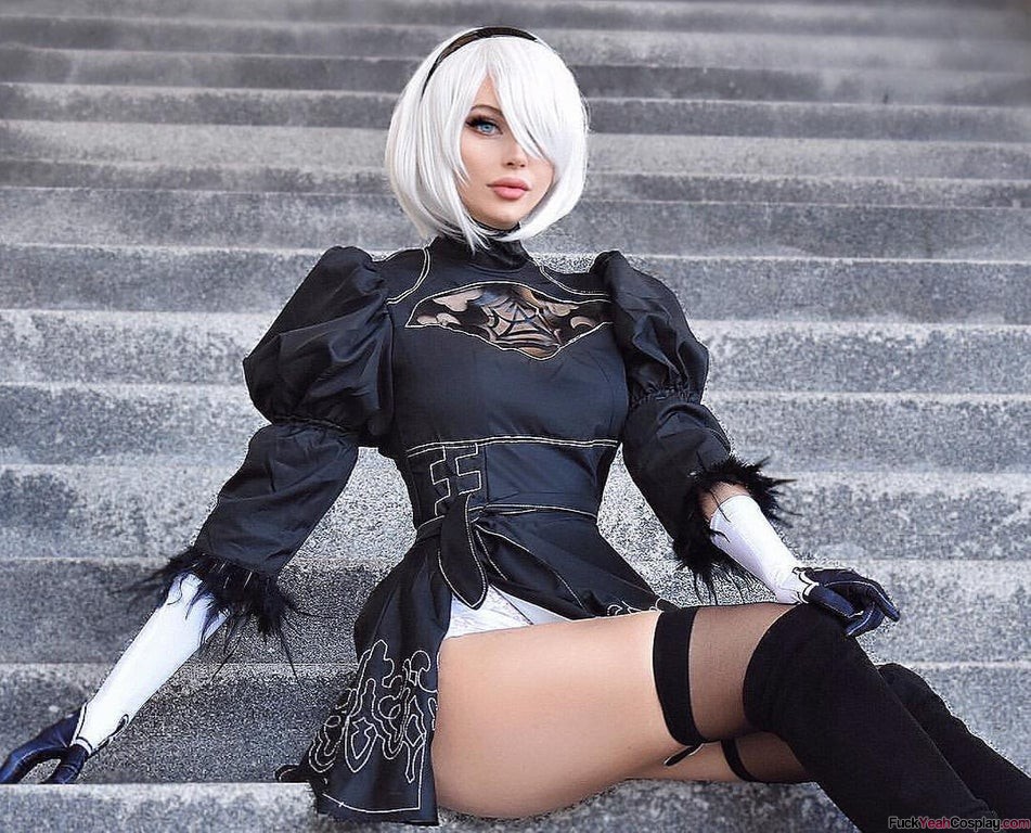 2b nude cosplay