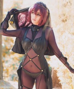 Scáthach-cosplay-by-Honey-Kumi