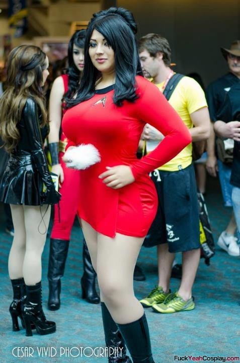 star-trek-cosplay-hottie